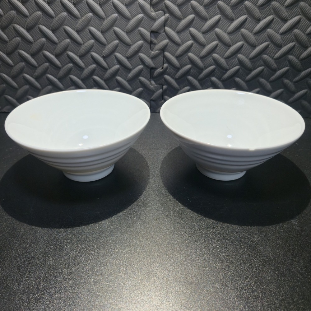 Coventry Set Of 2 White Embossed Ring Porcelain Bowls 6"